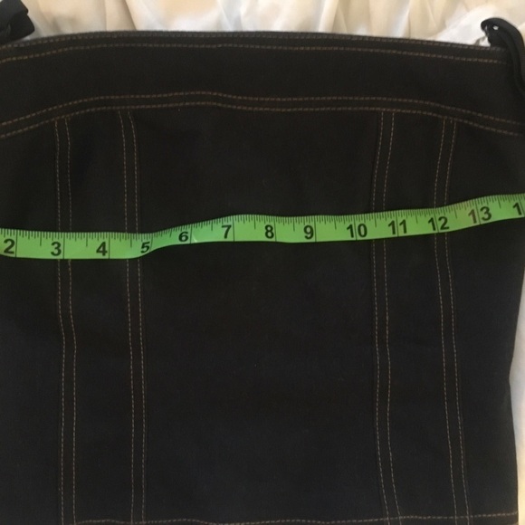 Dolce Gabbana flower printed pink jeans with brown fur and top. - Picture 7 of 10